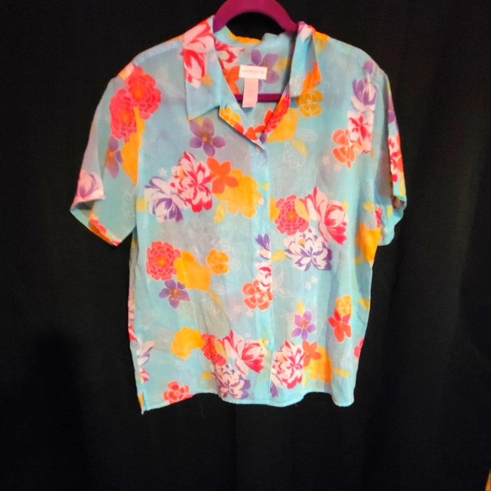 Liz Claiborne L Button Down Blouse